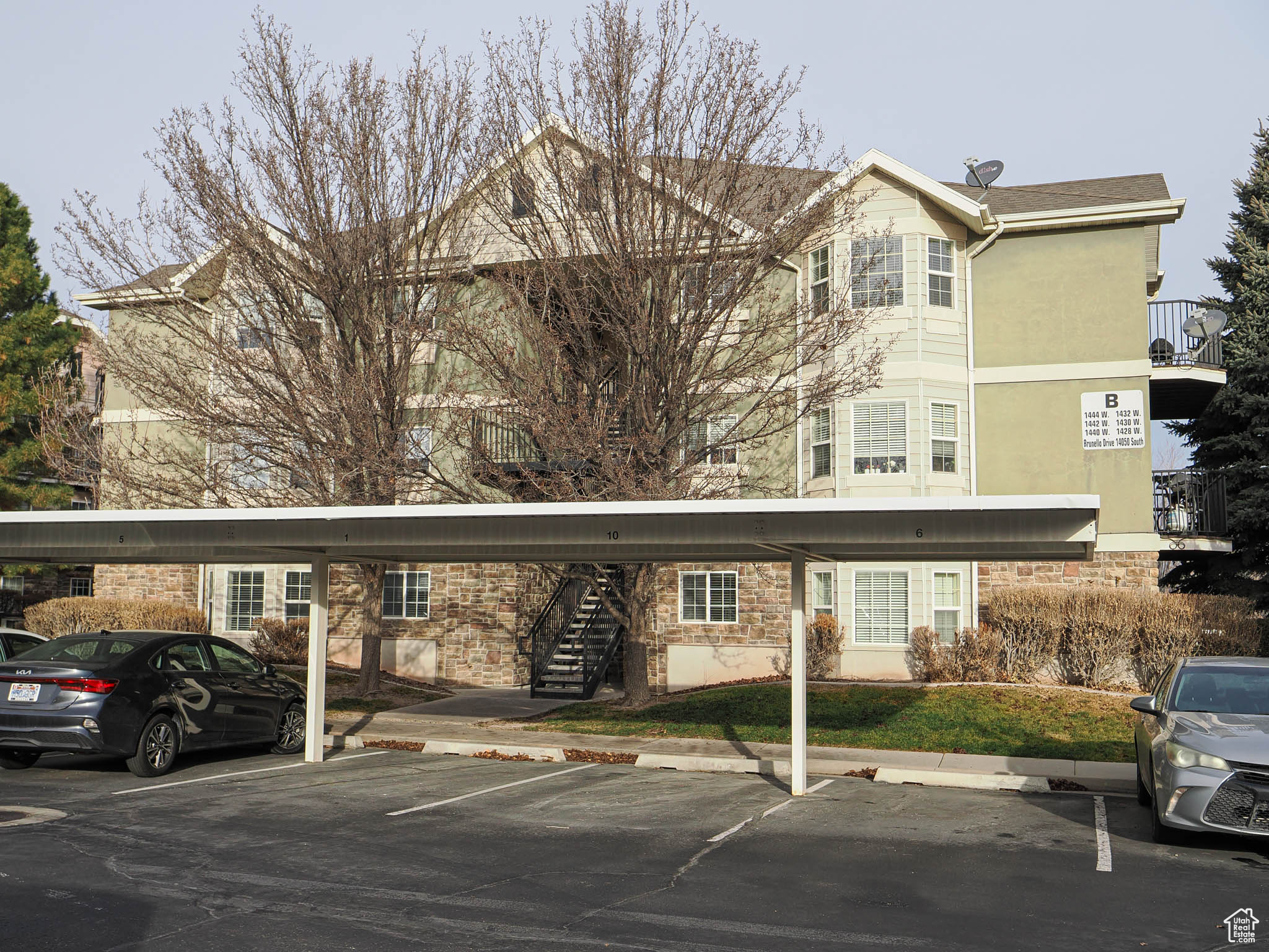 View of parking / parking lot