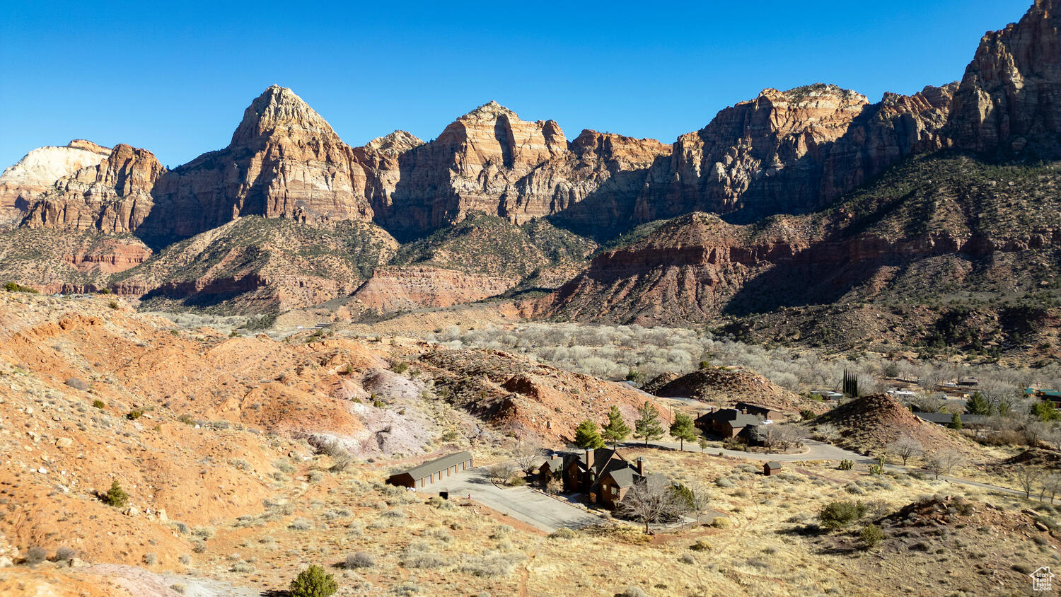 View of mountain feature