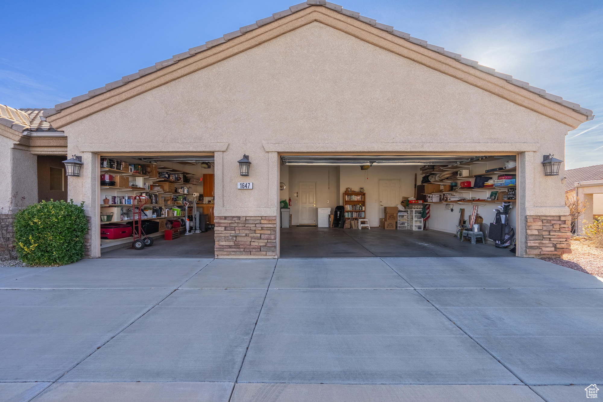 View of 3 car garage