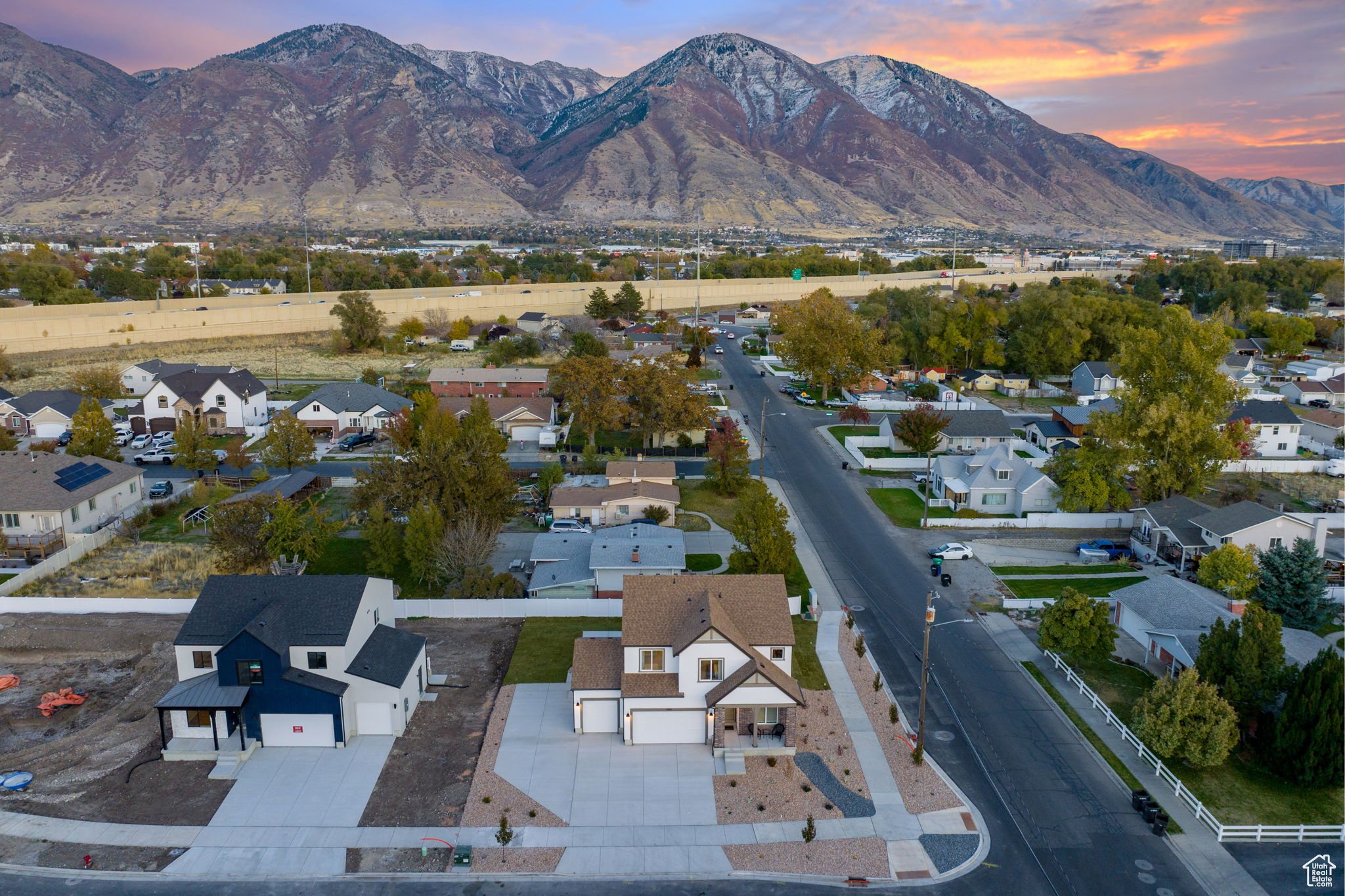 Aerial view at dusk with a mountain view