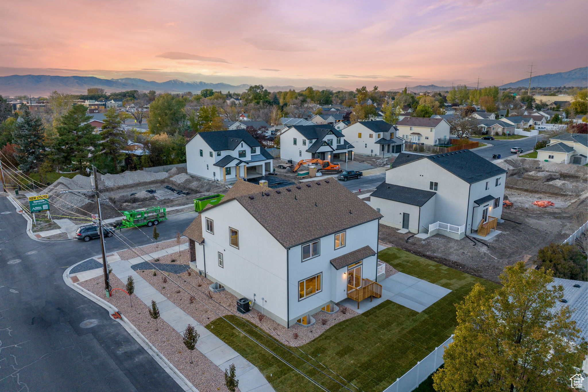 Aerial view at dusk with a mountain view