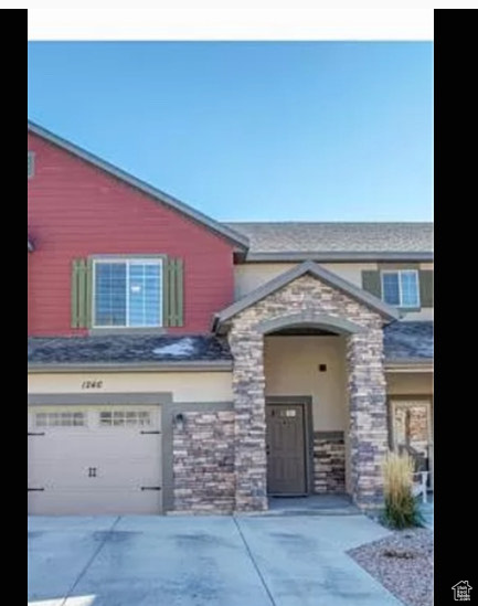 View of front facade with a garage