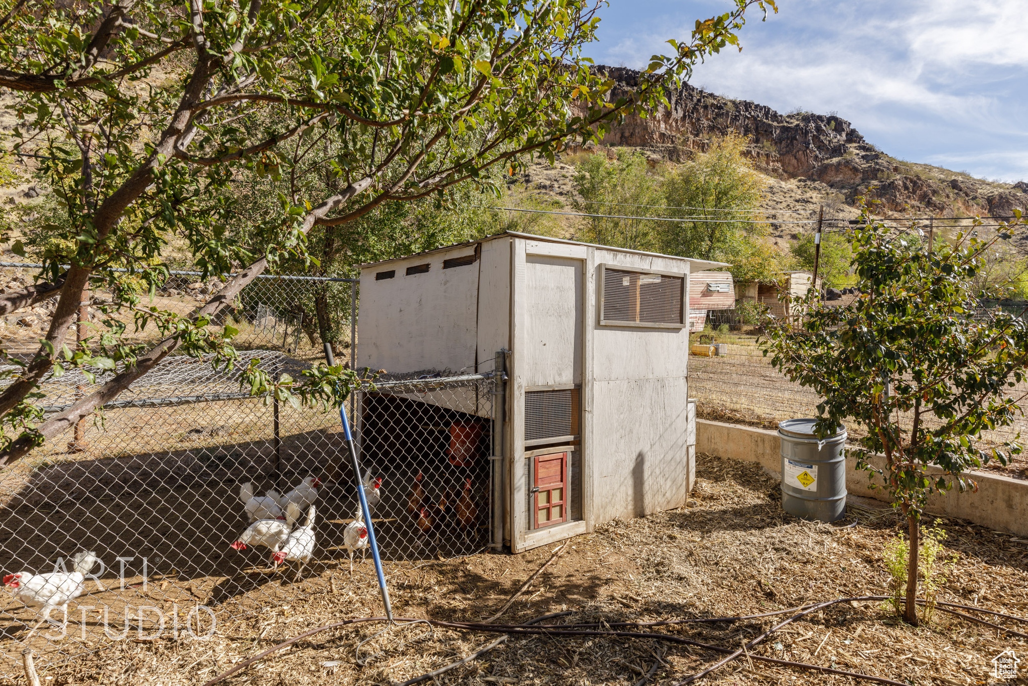 View of outdoor structure with a mountain view