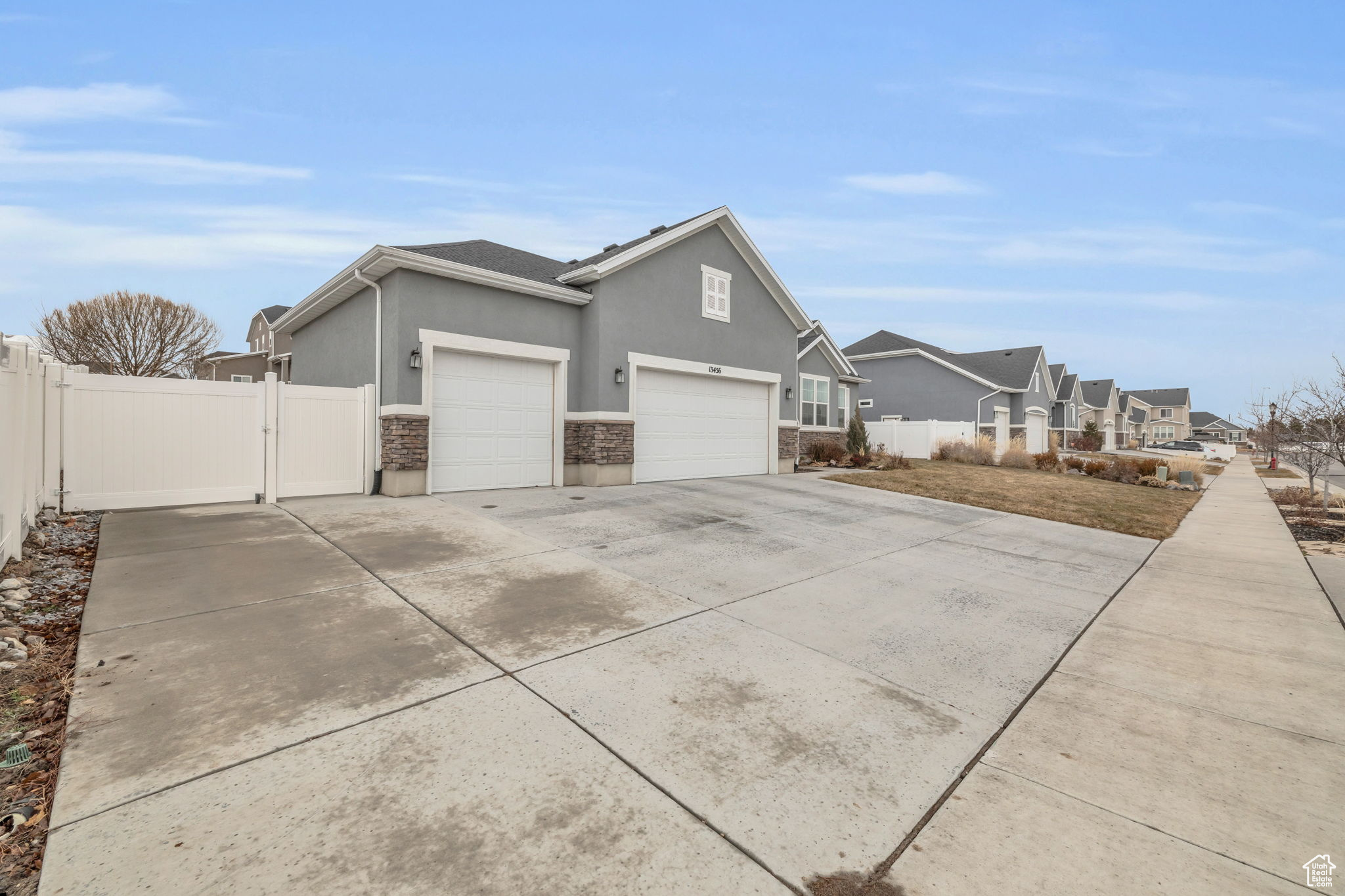 View of side of home with RV/Boat Parking