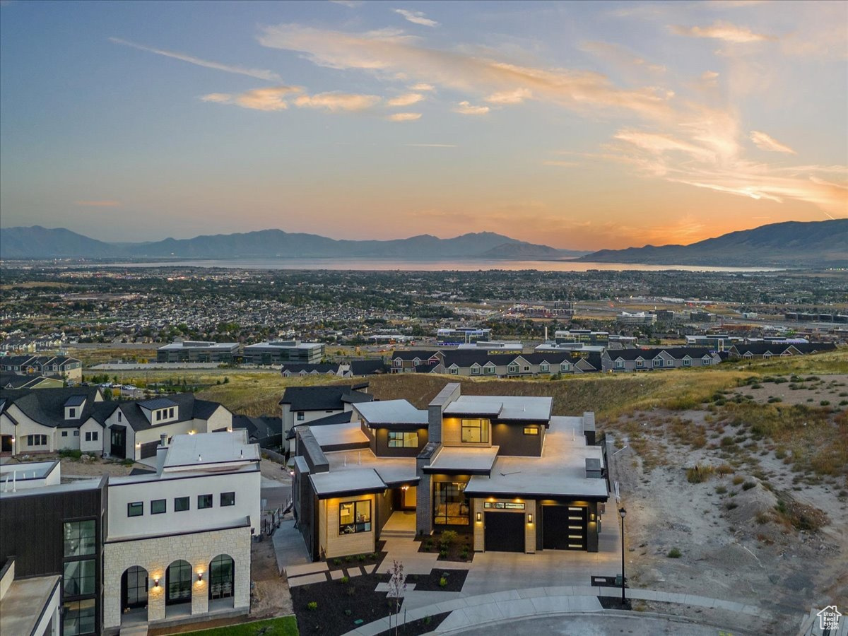 Aerial view at dusk with a mountain view