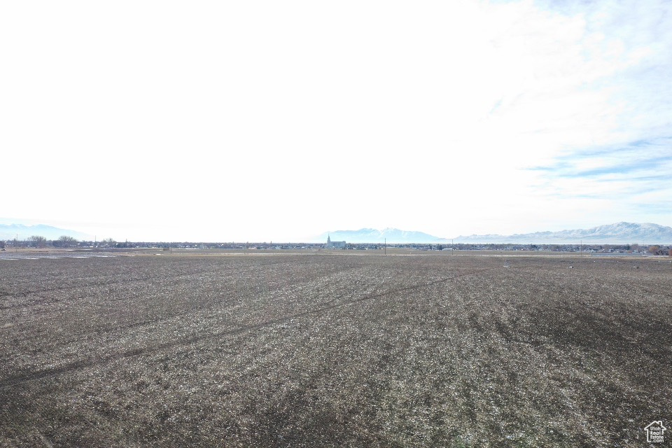 Exterior space featuring a mountain view and a rural view