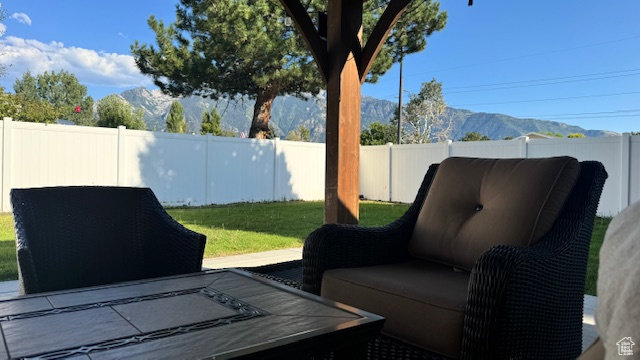 View of yard featuring a mountain view