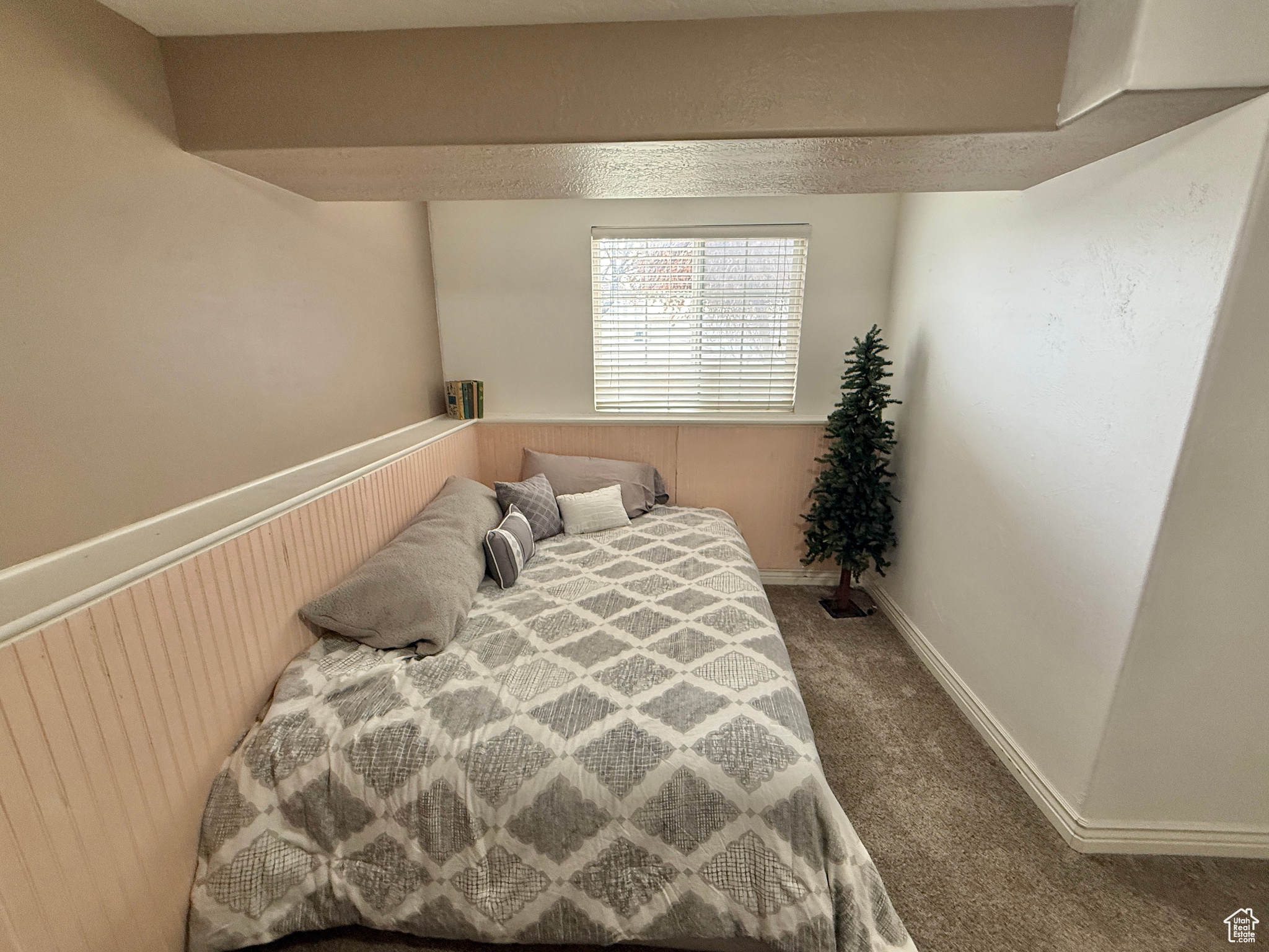 Bedroom featuring carpet