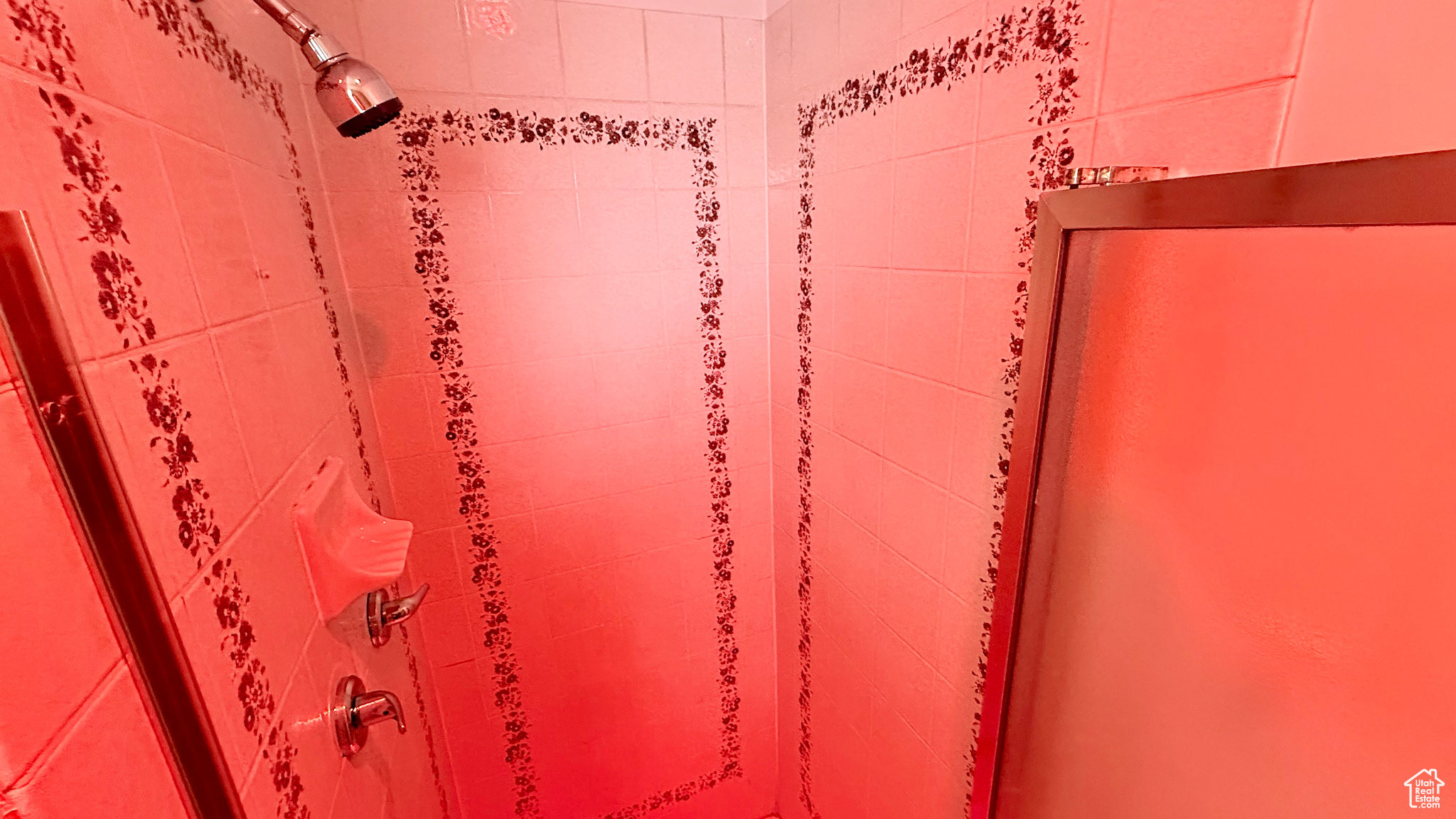 Primary Bath with heat light