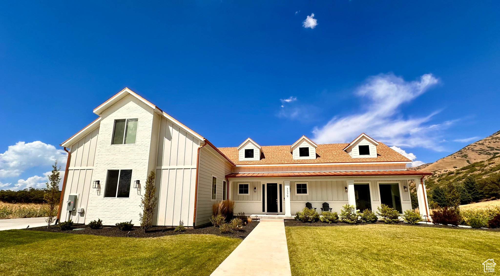 View of front of home with a front yard