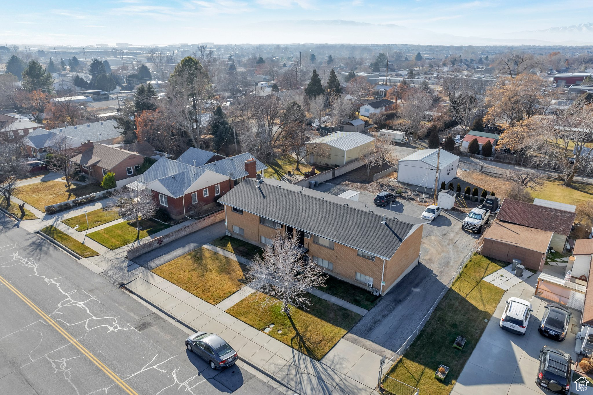 Birds eye view of property