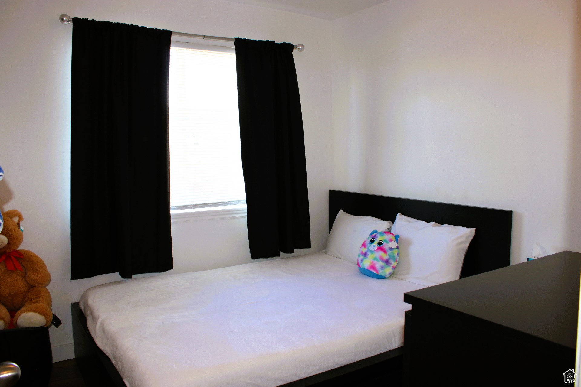 View of bedroom