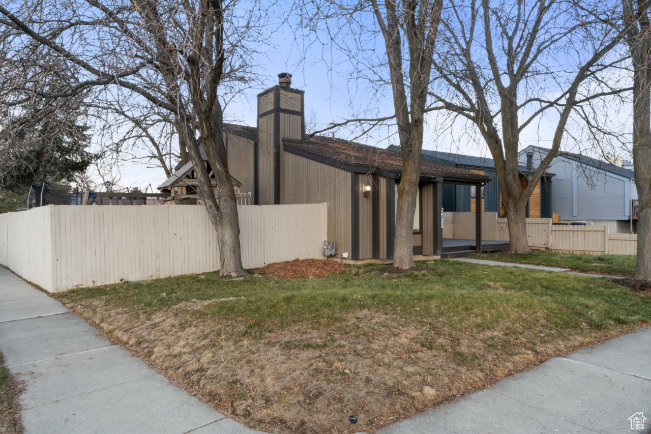 View of front of house with a front lawn