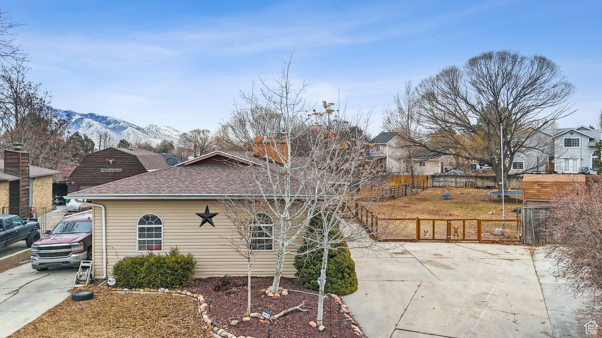 View of front of property featuring a mountain view