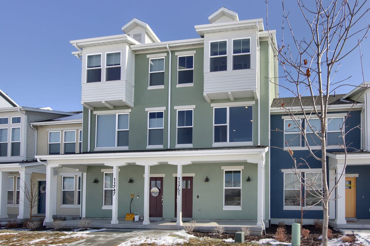 View of townhome / multi-family property