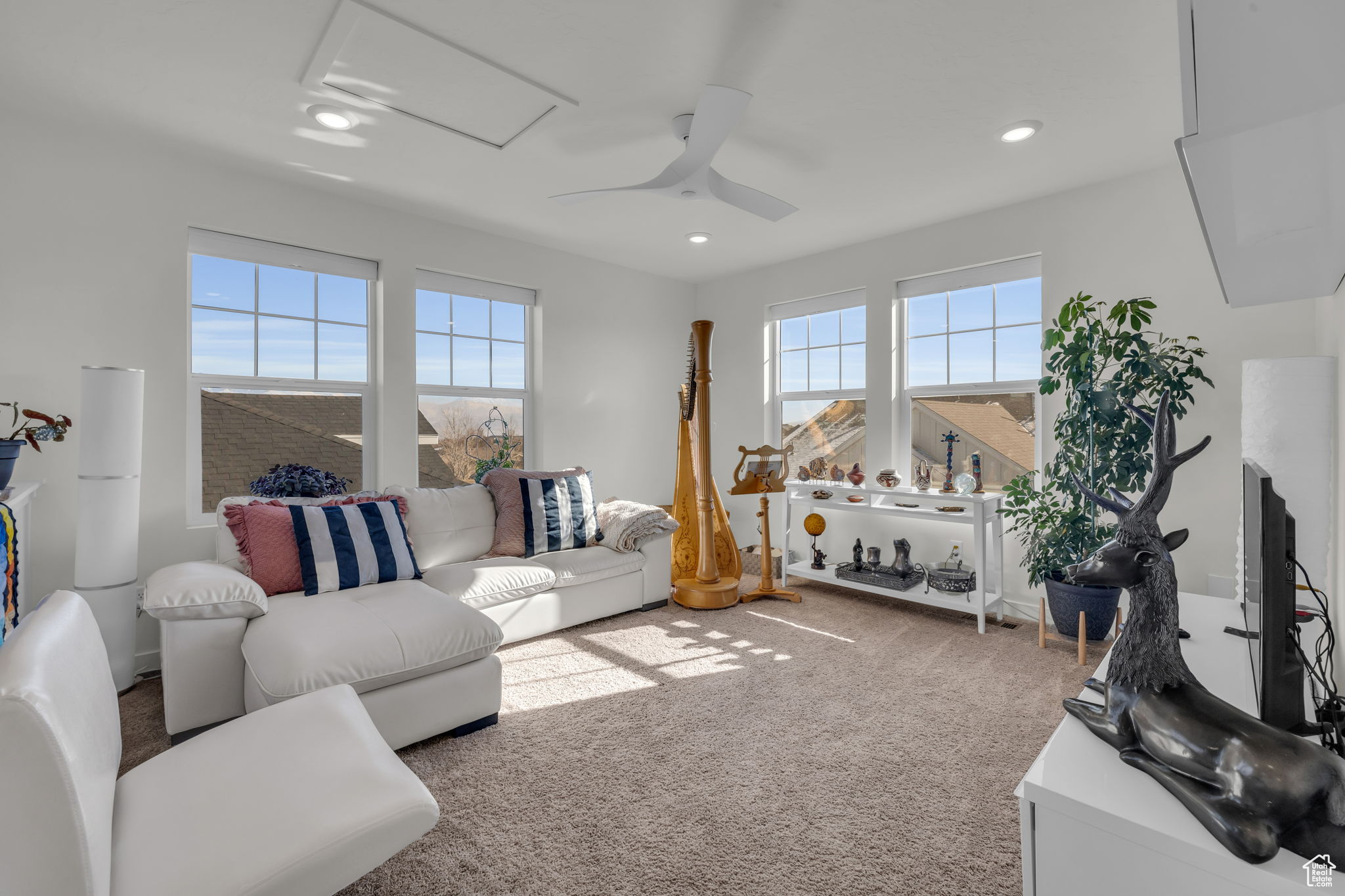 Upstairs living room