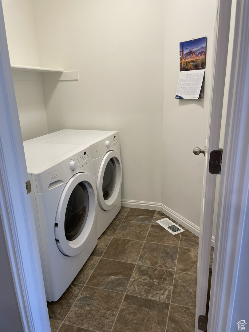 Laundry room off kitchen