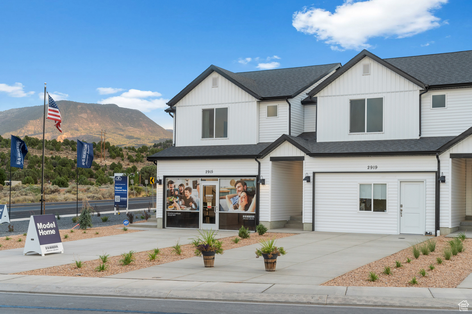 Modern farmhouse featuring a mountain view