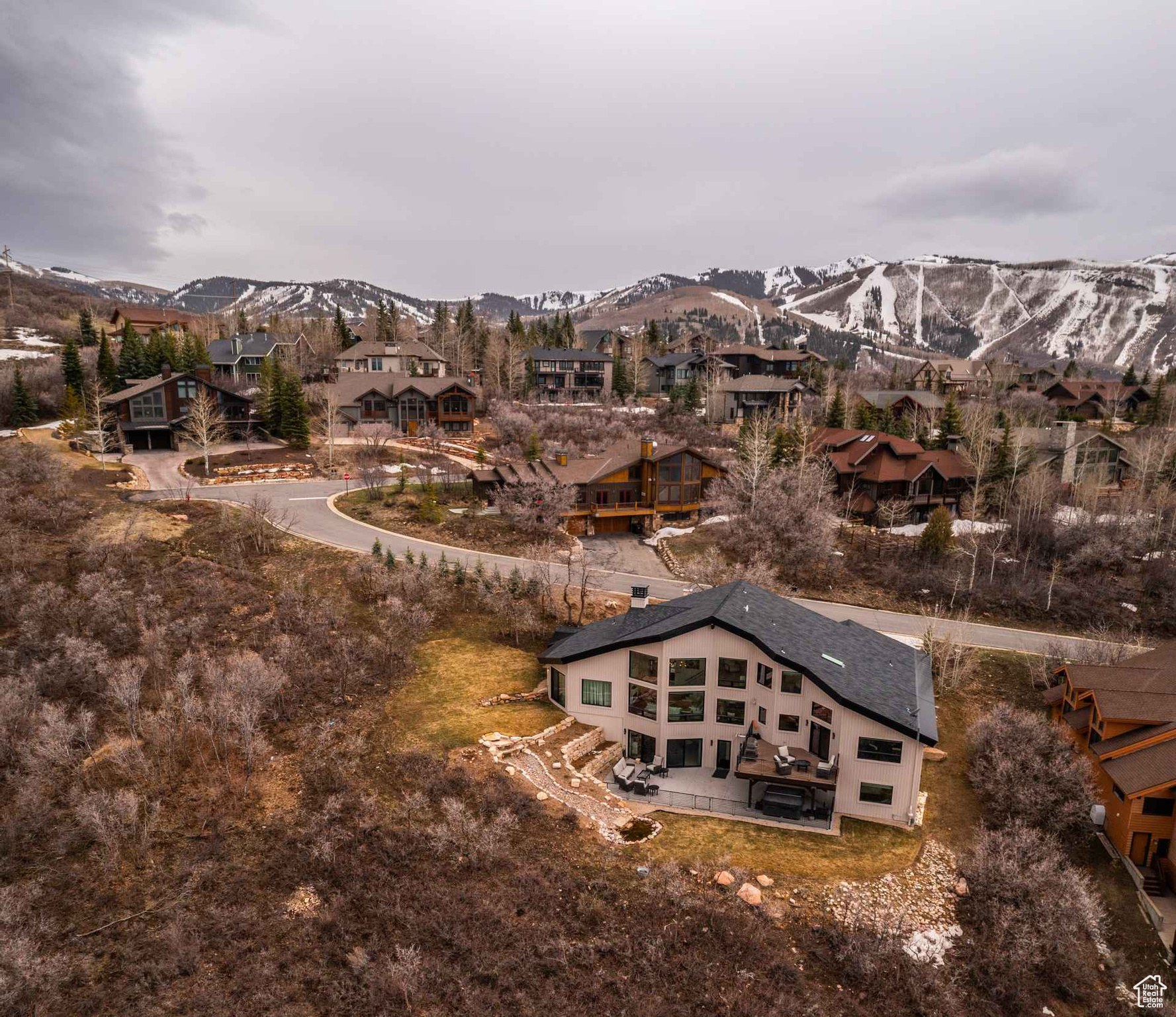 Drone / aerial view with a mountain view