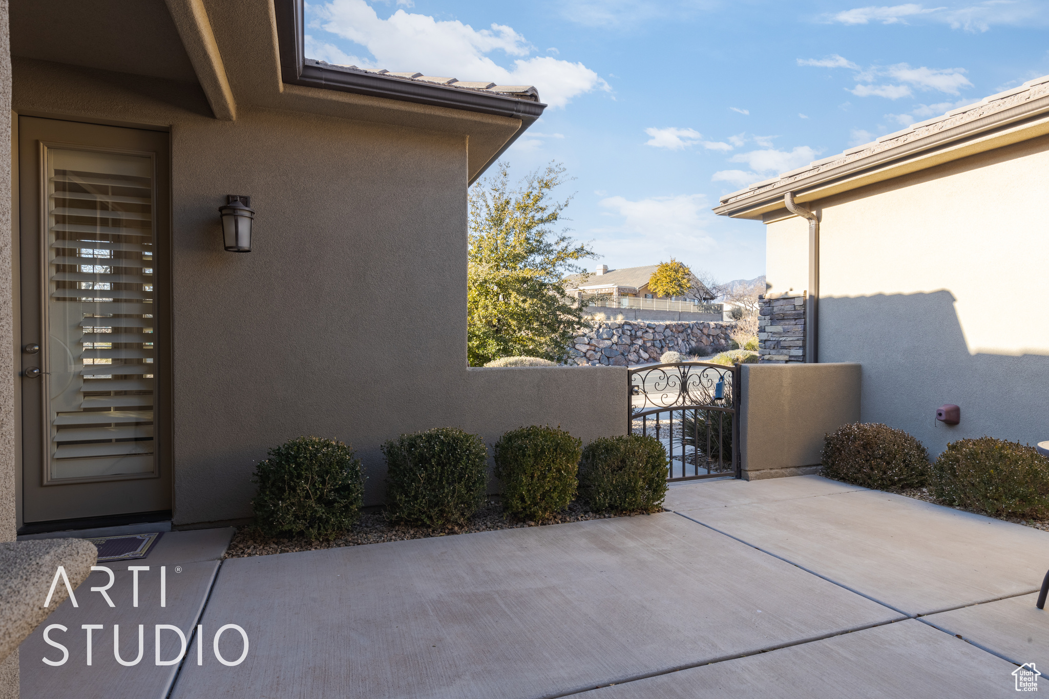 Courtyard with door to casita