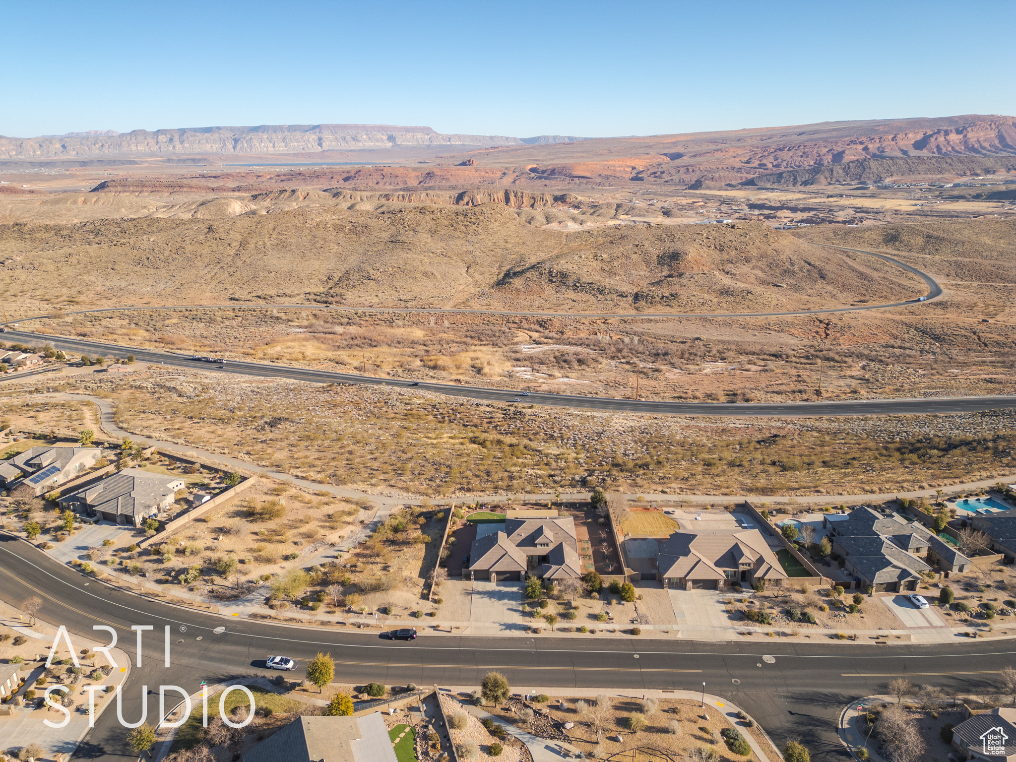 Birds eye view of property