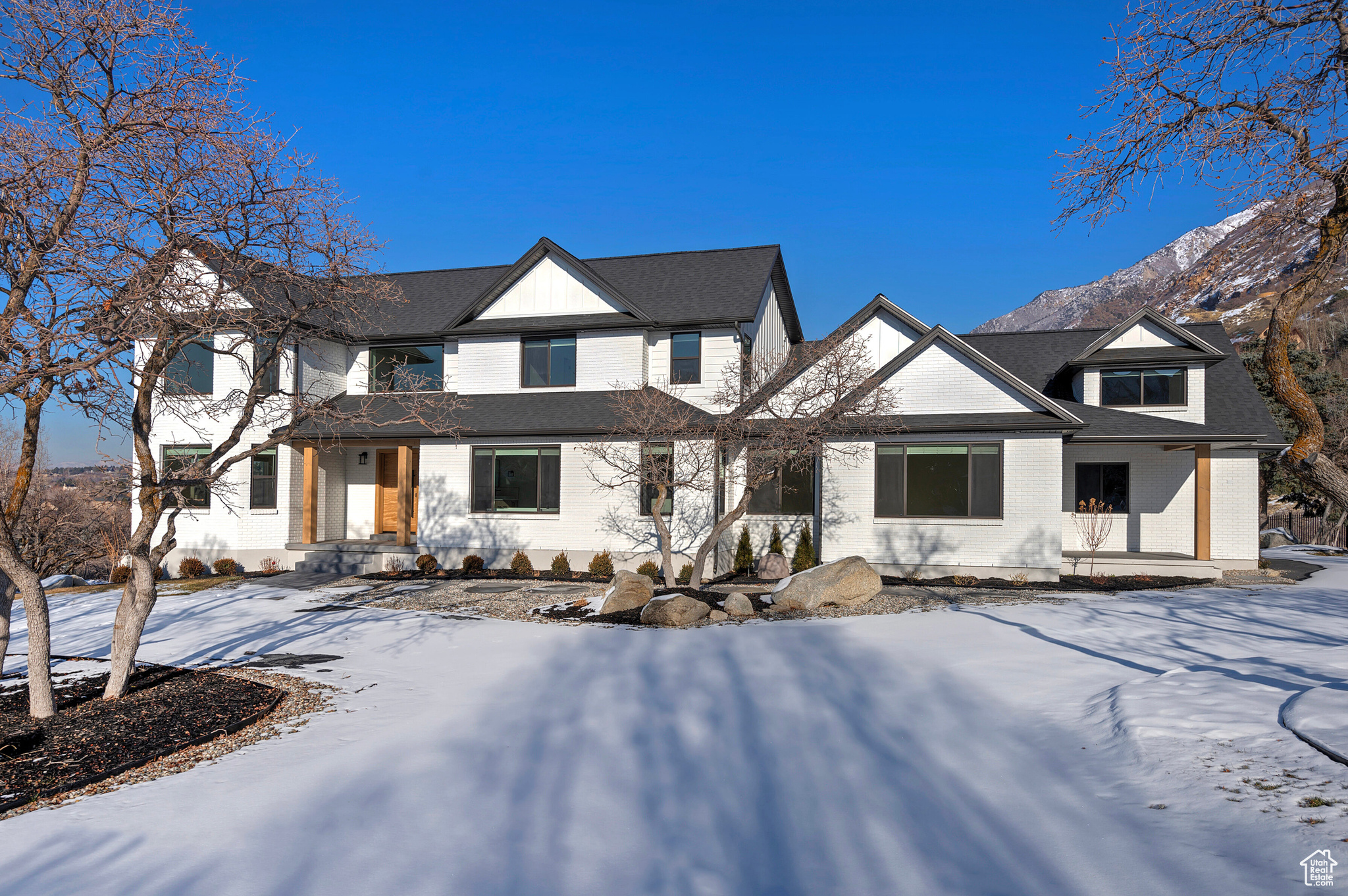 View of front of house with a mountain view