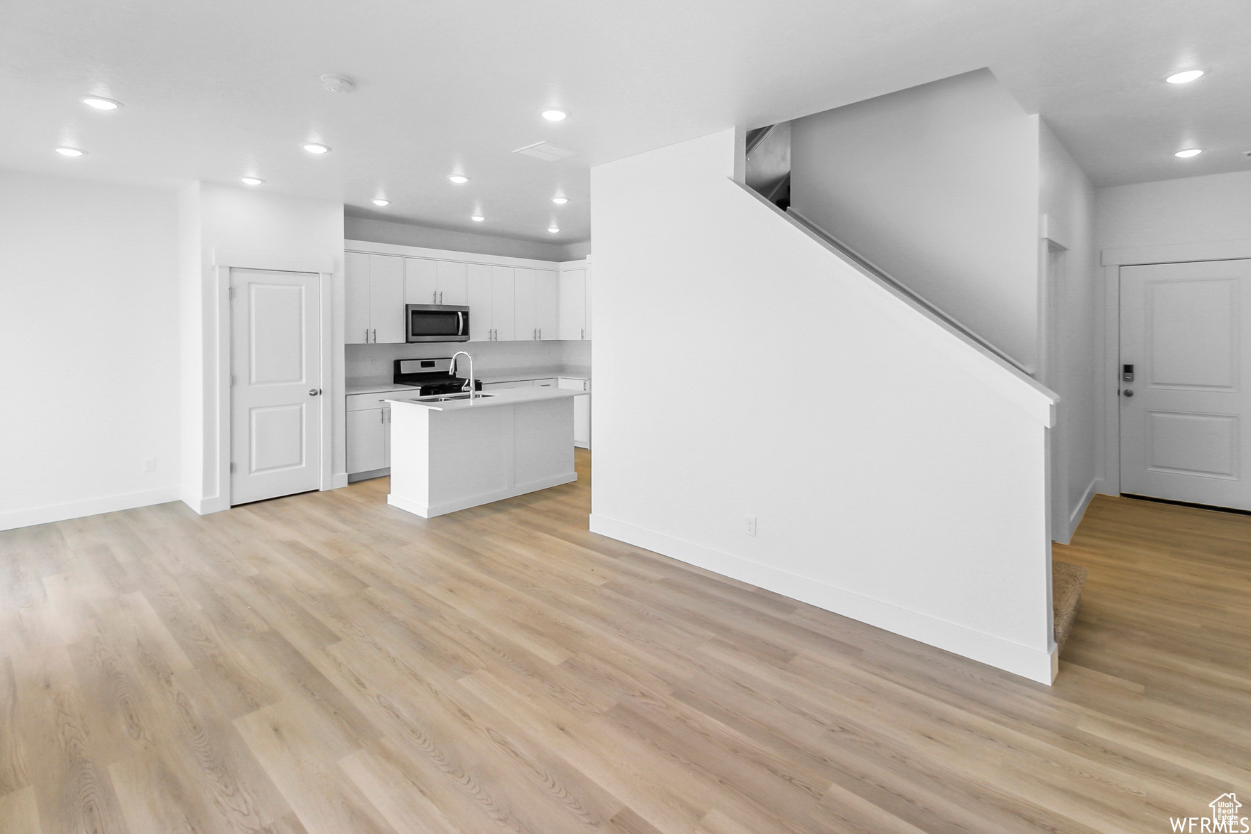 Open concept main living area and kitchen