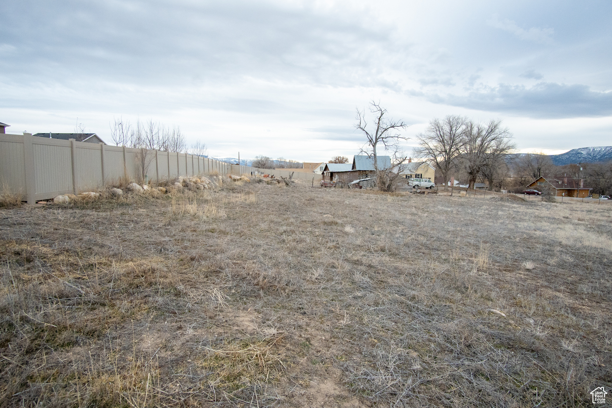 View of yard featuring a mountain view