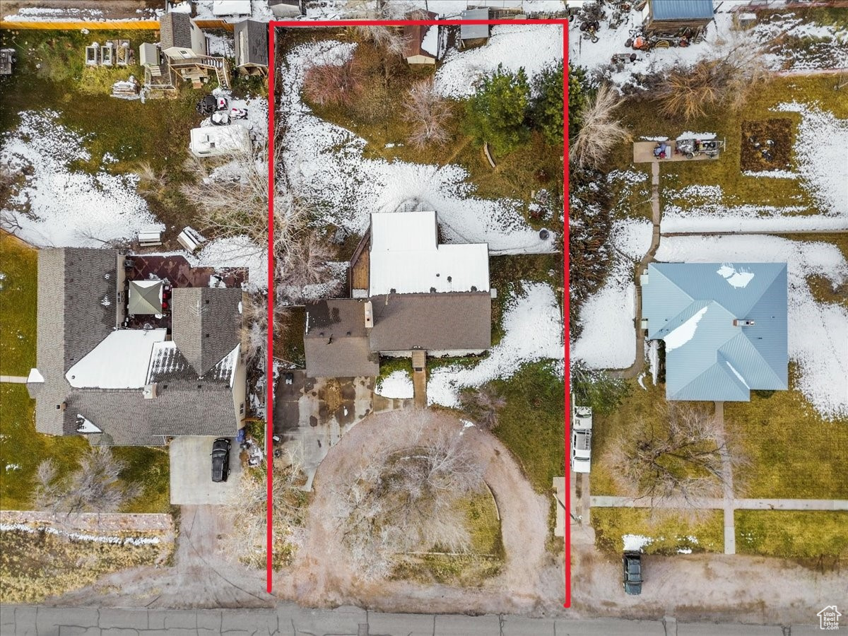 Aerial view with estimated property lines