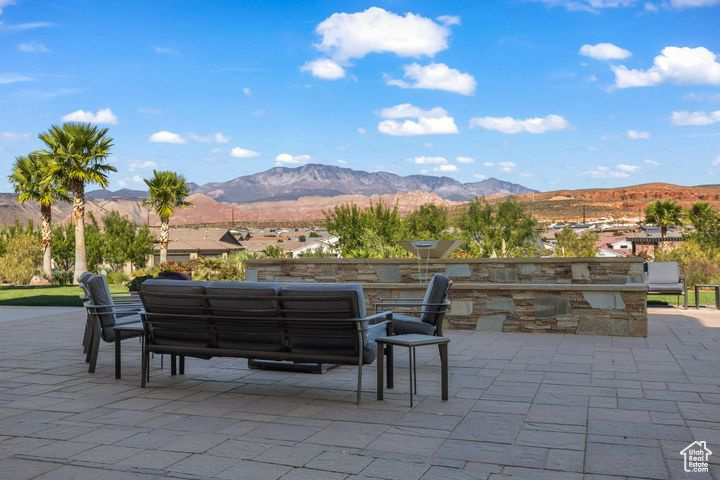 View of patio / terrace featuring a mountain view