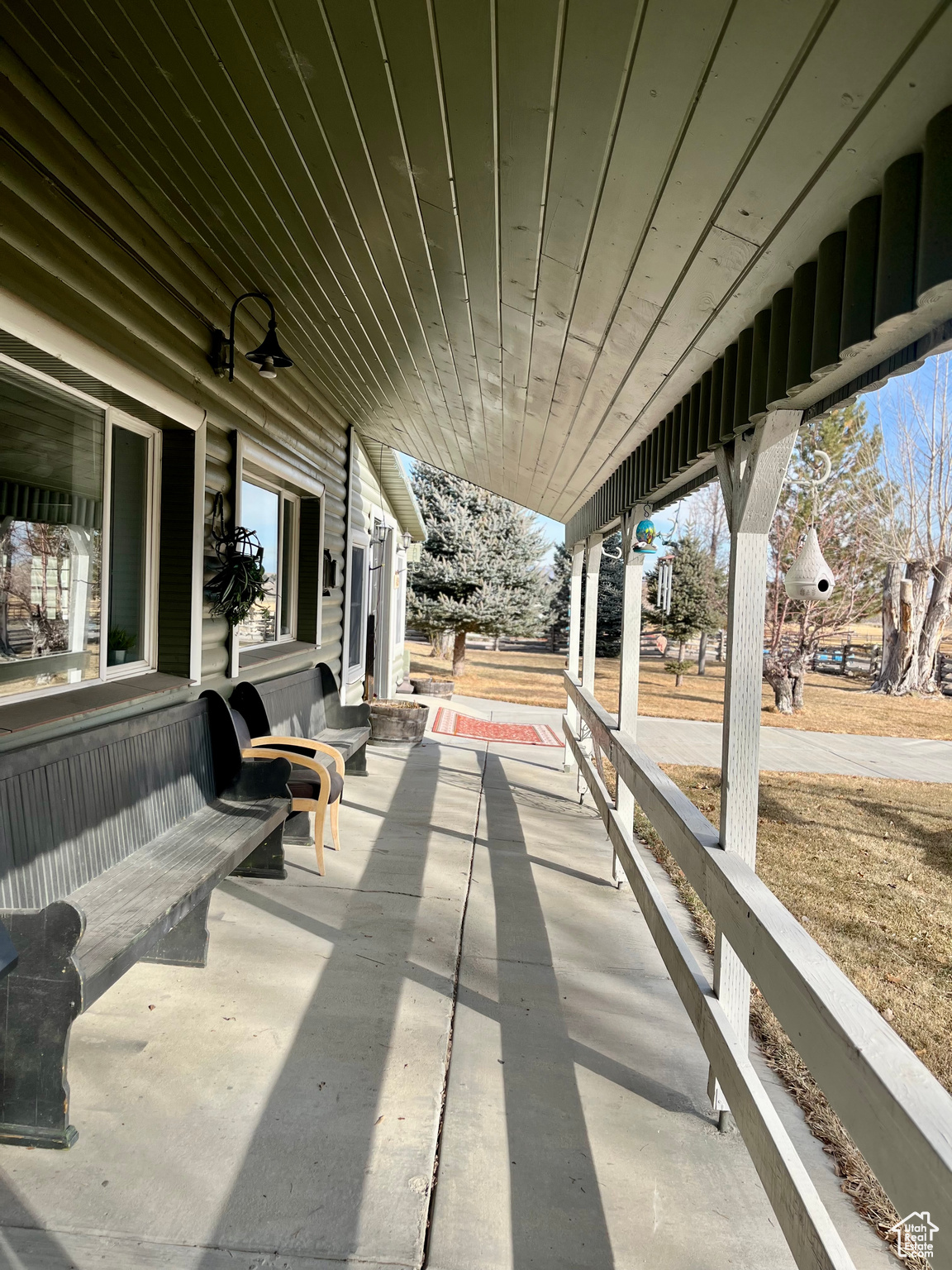 View of patio / terrace with a porch