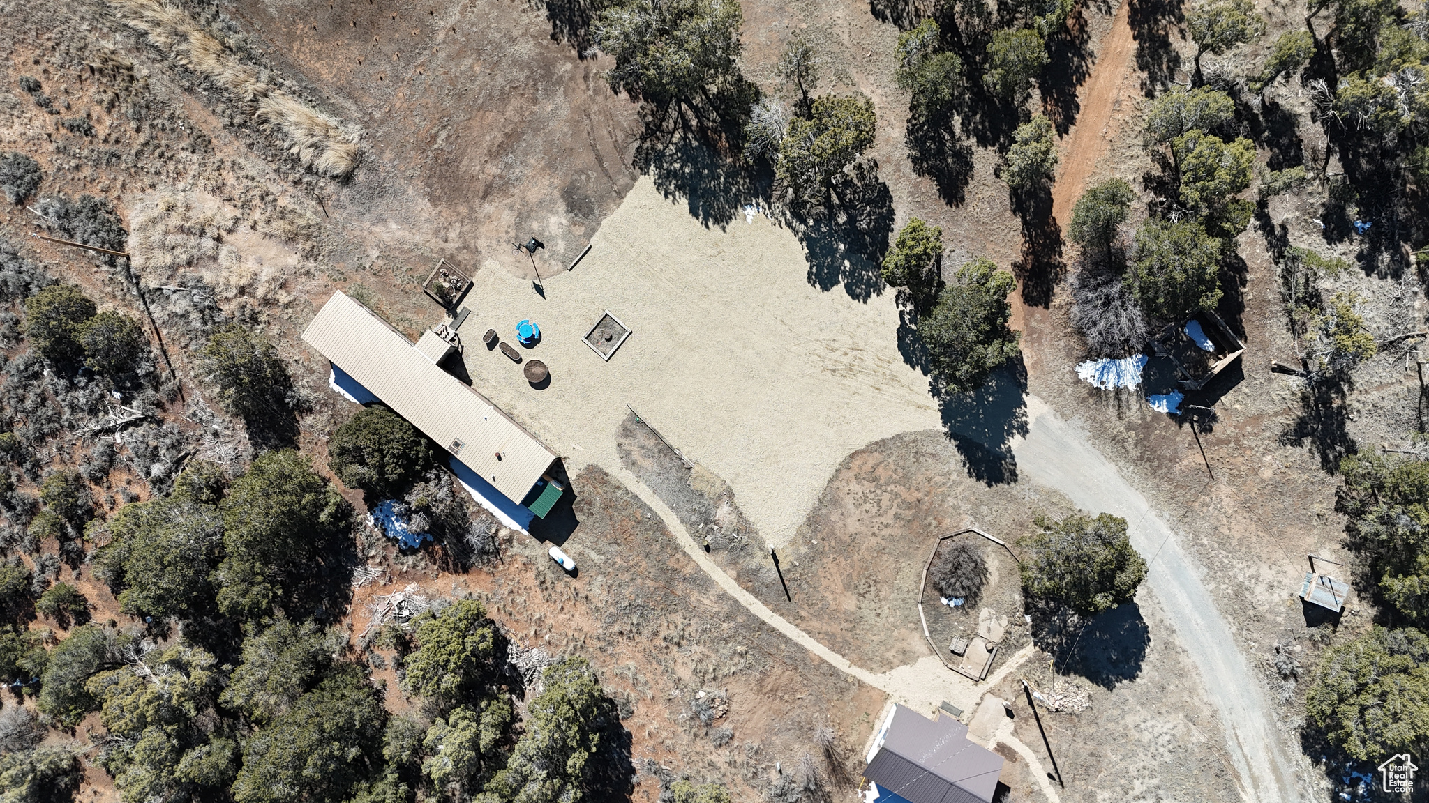 Birds eye view of property