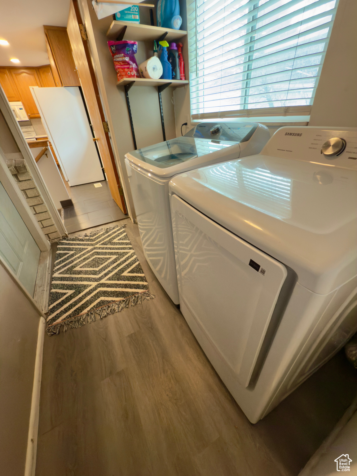 Laundry area between garage & kitchen