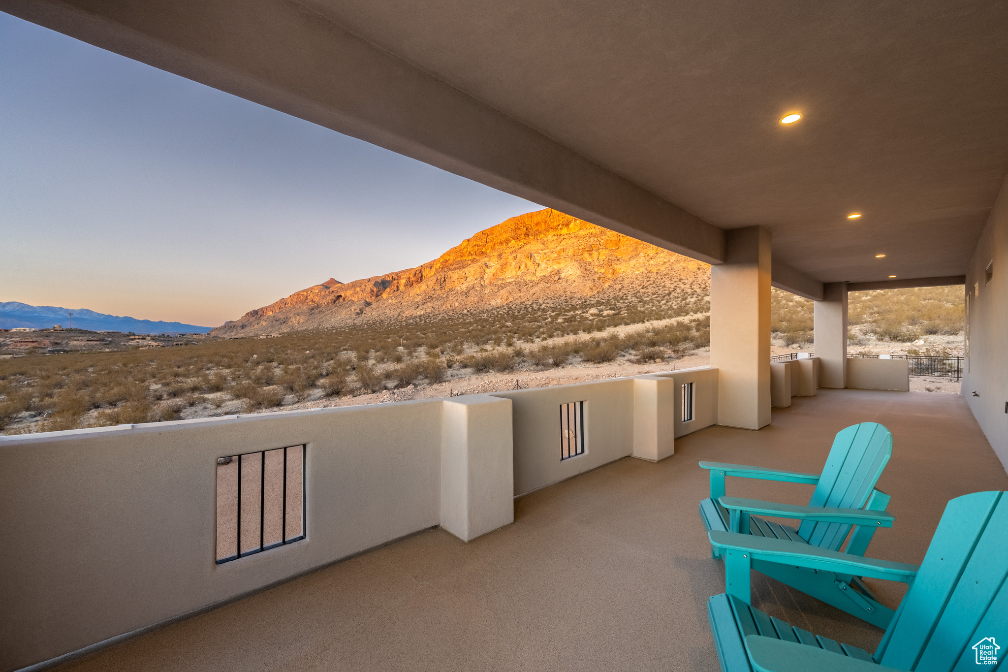 View of patio / terrace with a mountain view