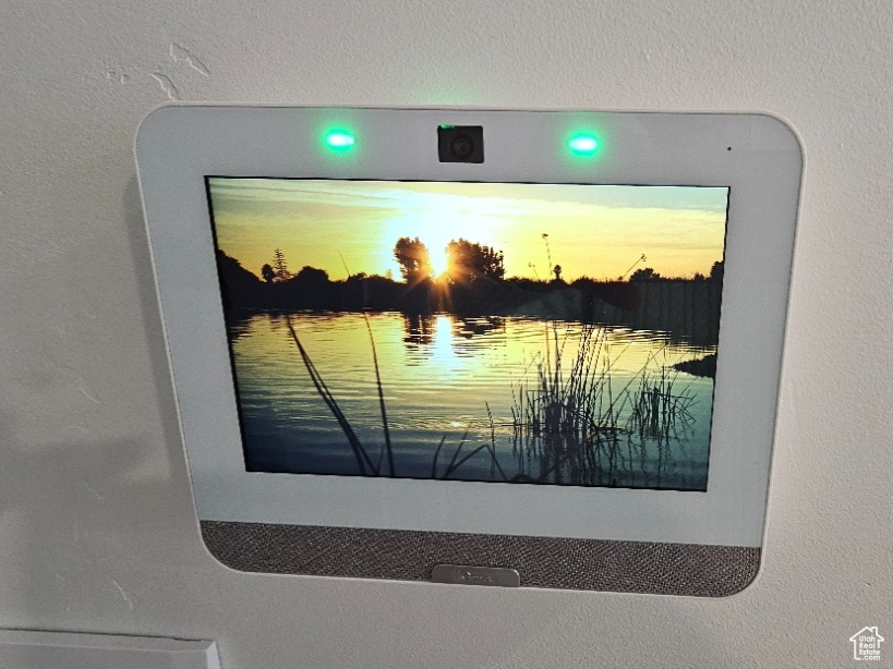 Smart thermostat