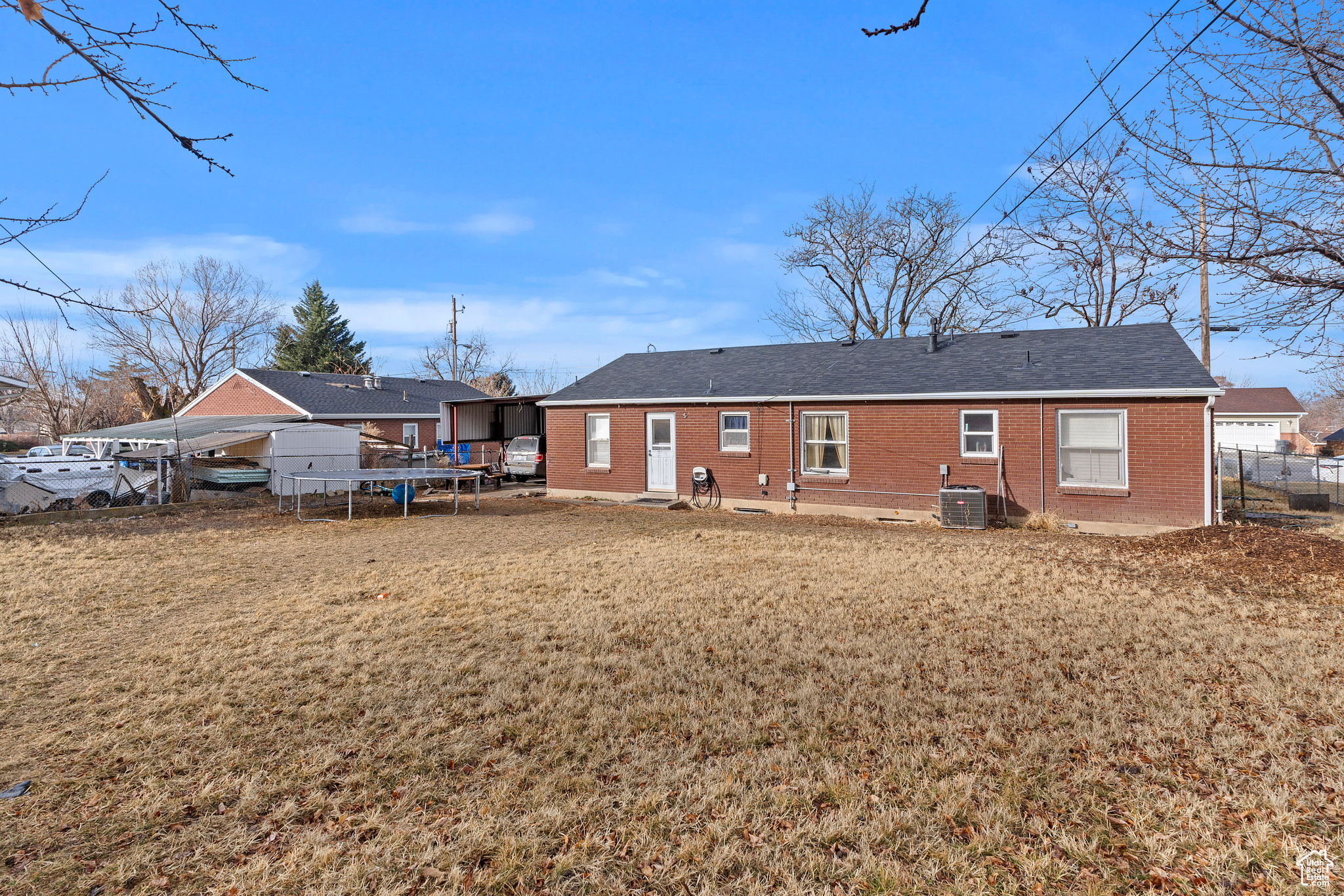 All brick home w/ brand new roof