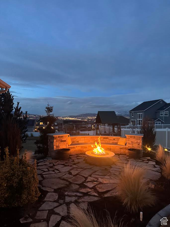 Evening ambiance of the patio and the valley views