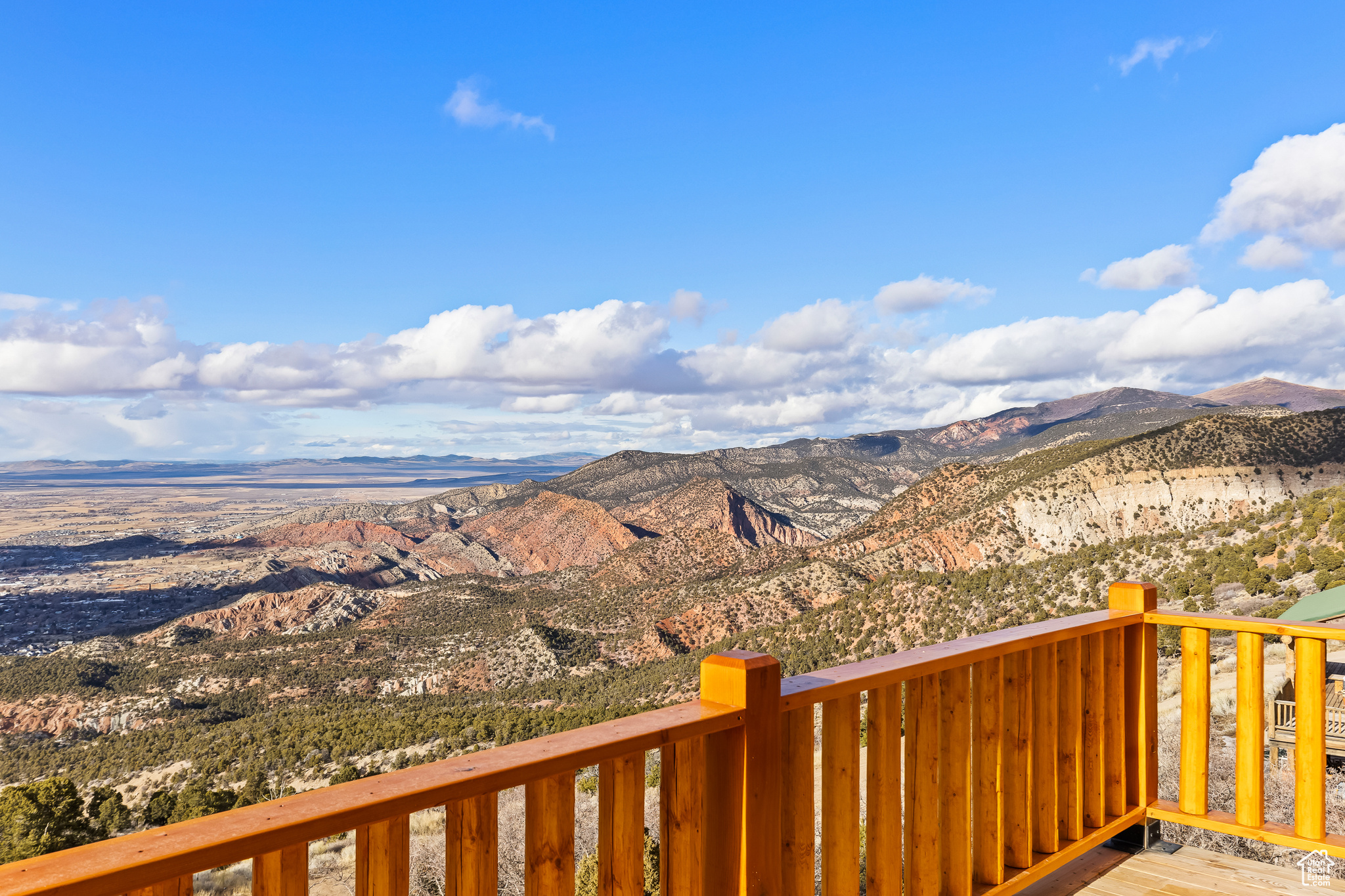 View of mountain feature