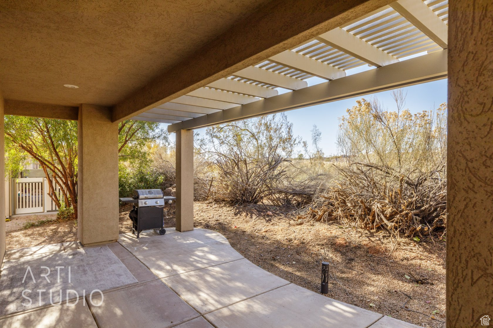 View of patio / terrace with a pergola and grilling area