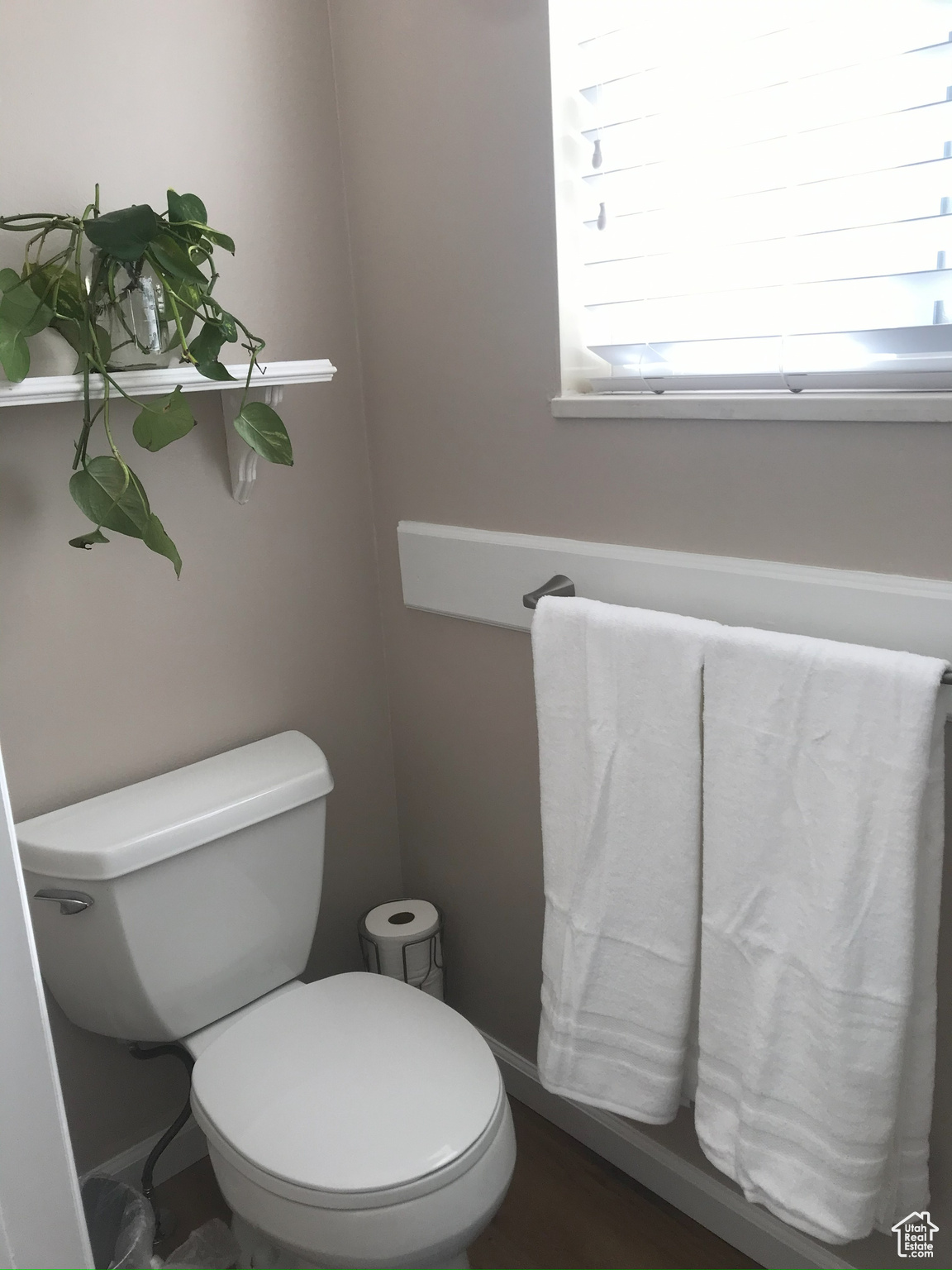 Bathroom featuring toilet