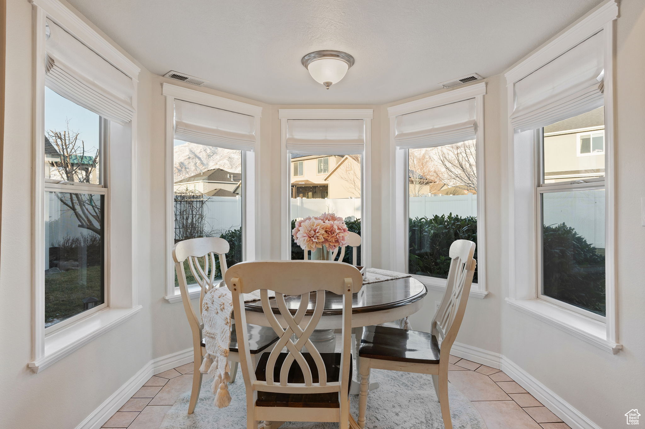Imagine eating  breakfast to the rising sun in this lovely breakfast nook!
