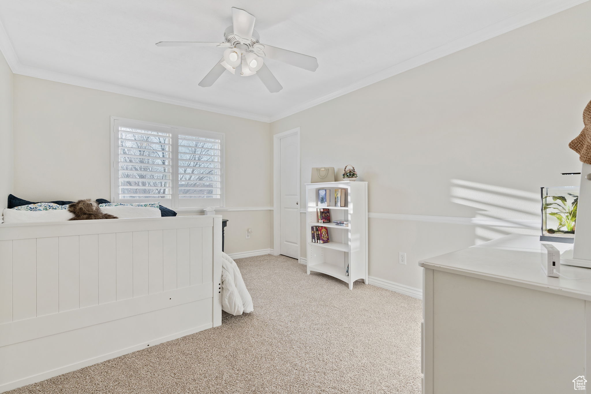 Large bedroom 2on level 2. Walk in closet. Plantation shutters. New carpet. New paint.