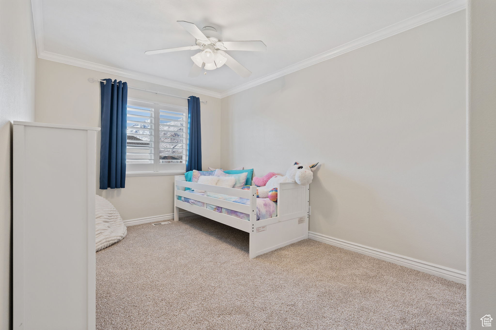 Large bedroom 3 on Level 2. Walk in closet. Plantation shutters. New carpet, new paint.