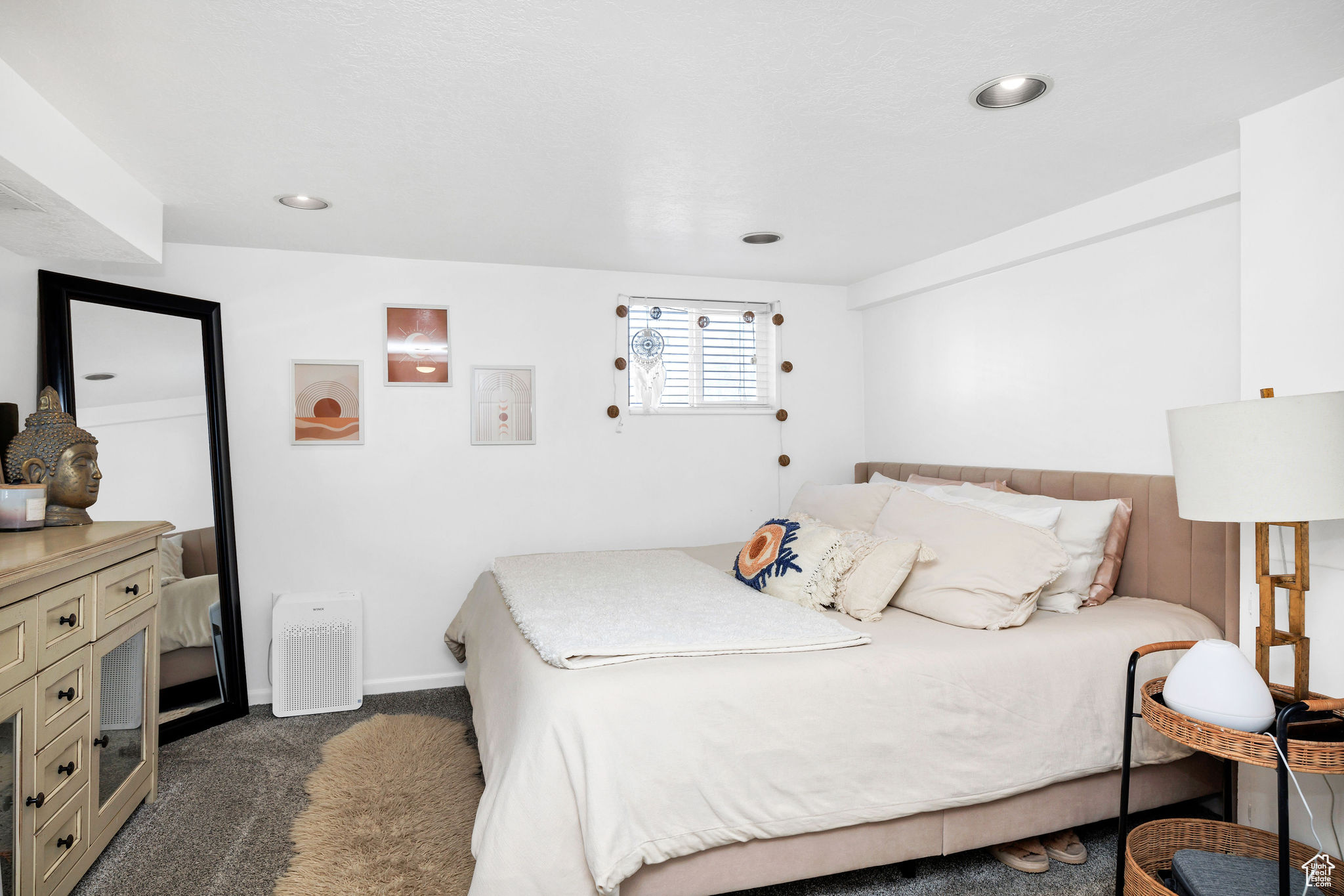 Bedroom featuring recessed lighting, baseboards, and dark carpet