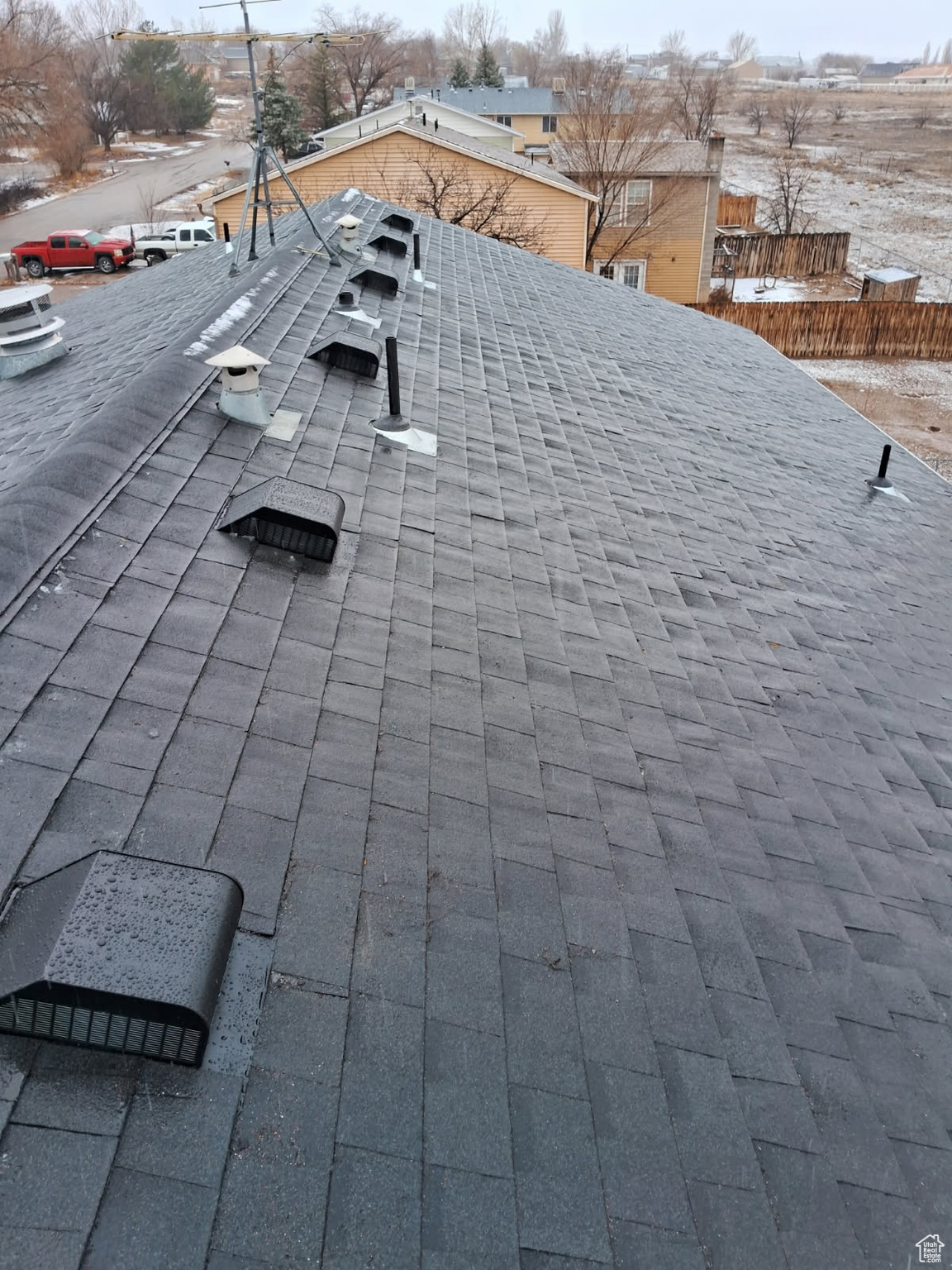 Details with roof with shingles