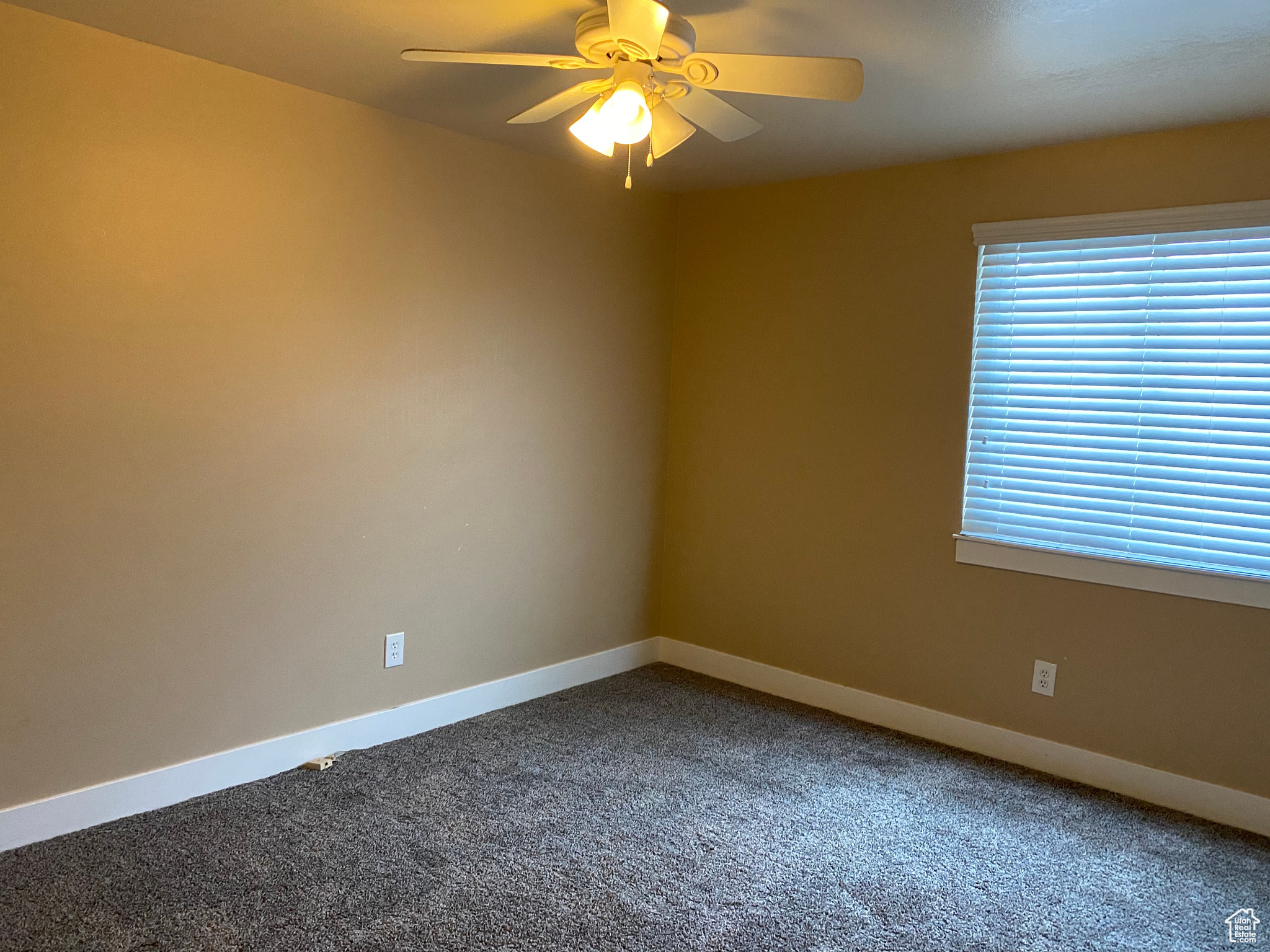 455 E Vine:Bedroom #1 with a ceiling fan!