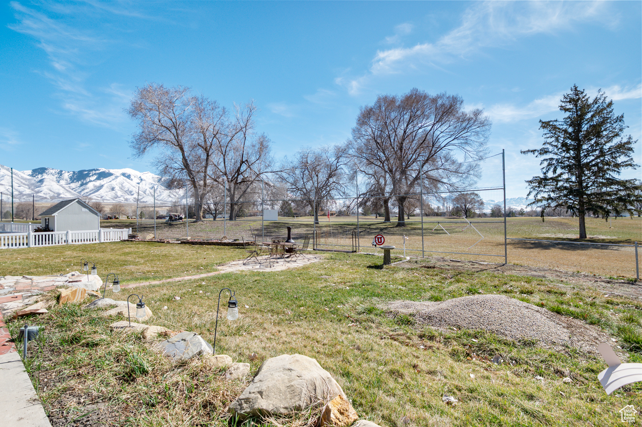 View of yard with a mountain view