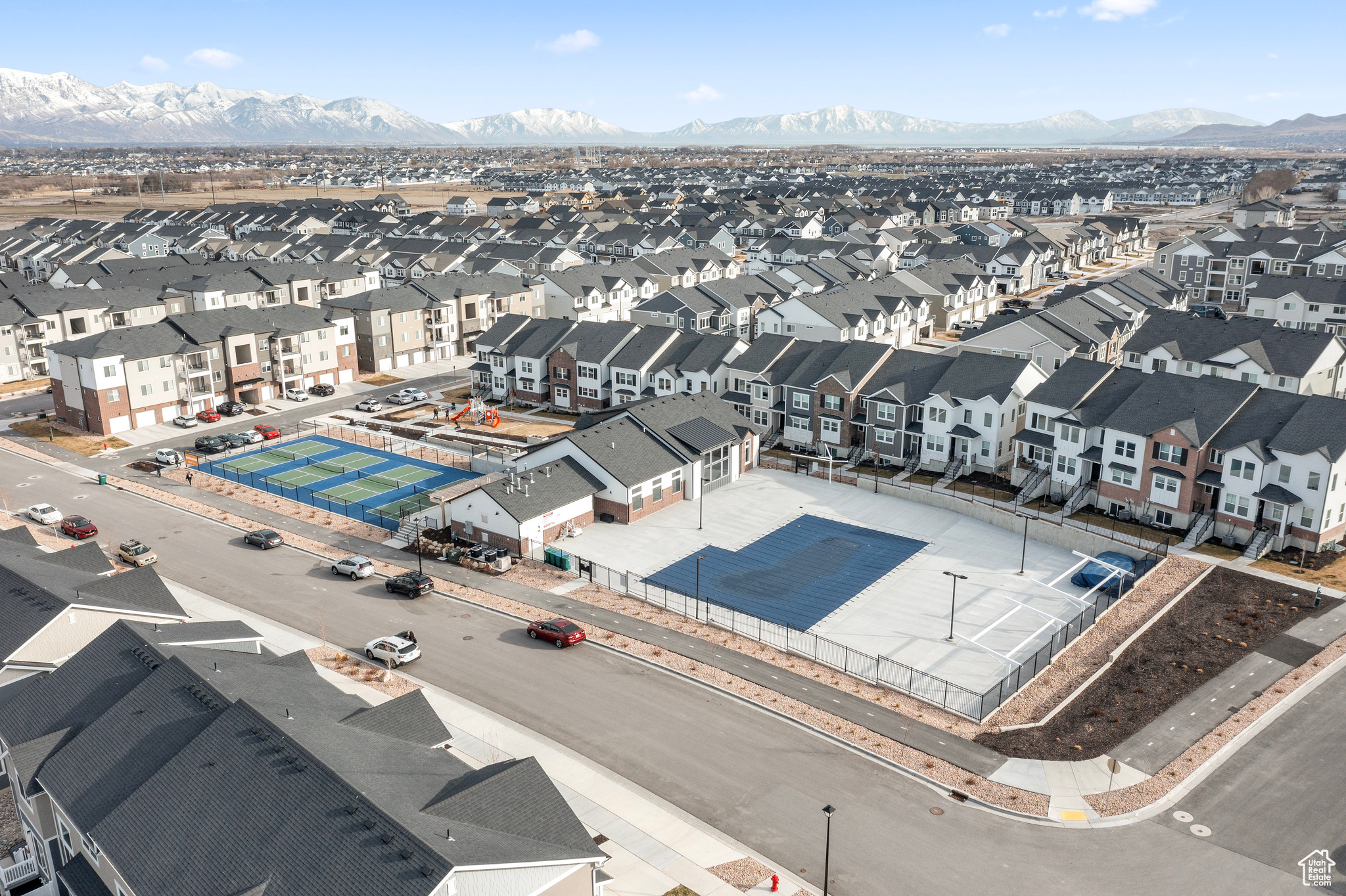Drone / aerial view with a mountain view and a residential view