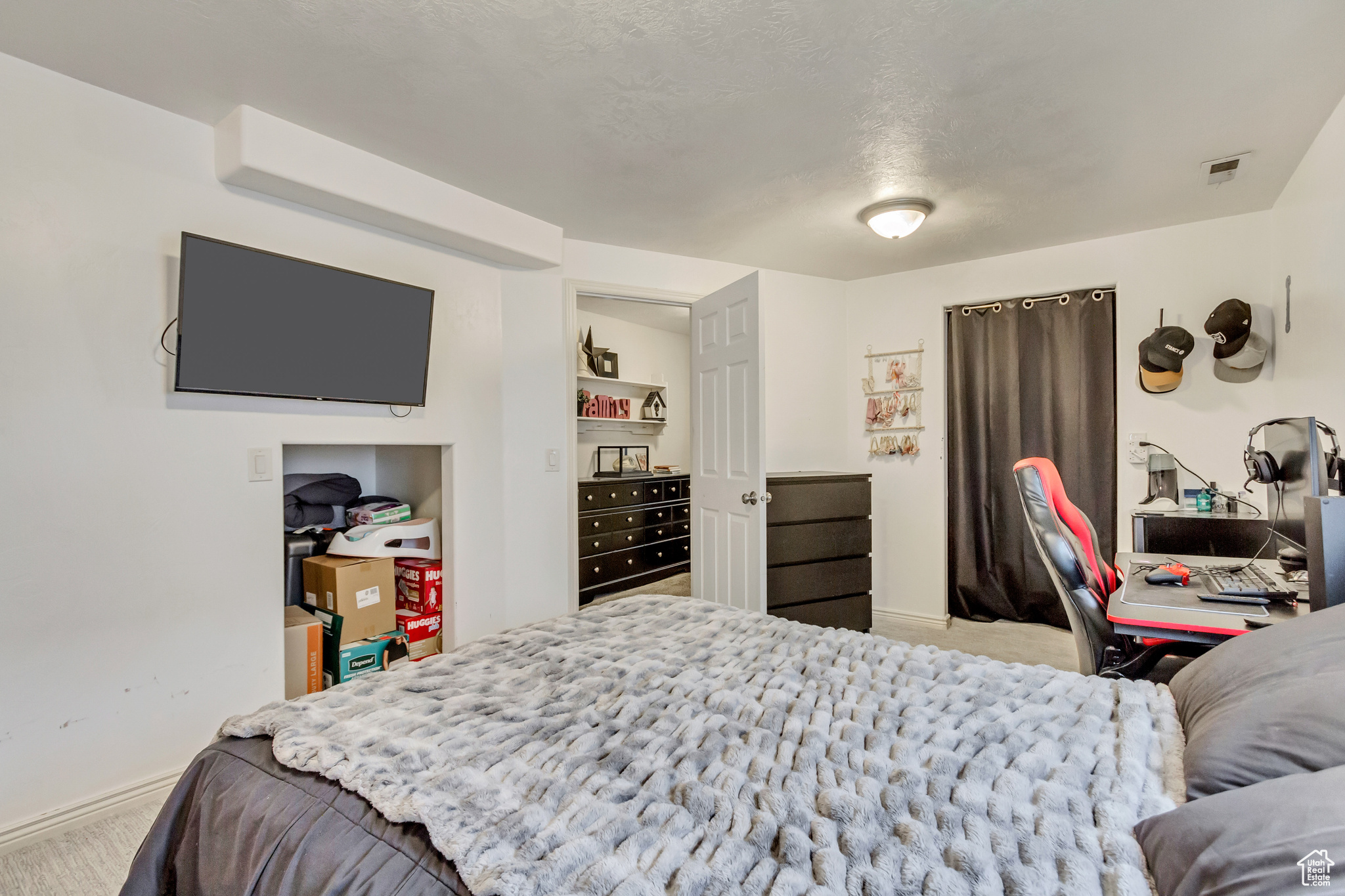 more bedroom 4
