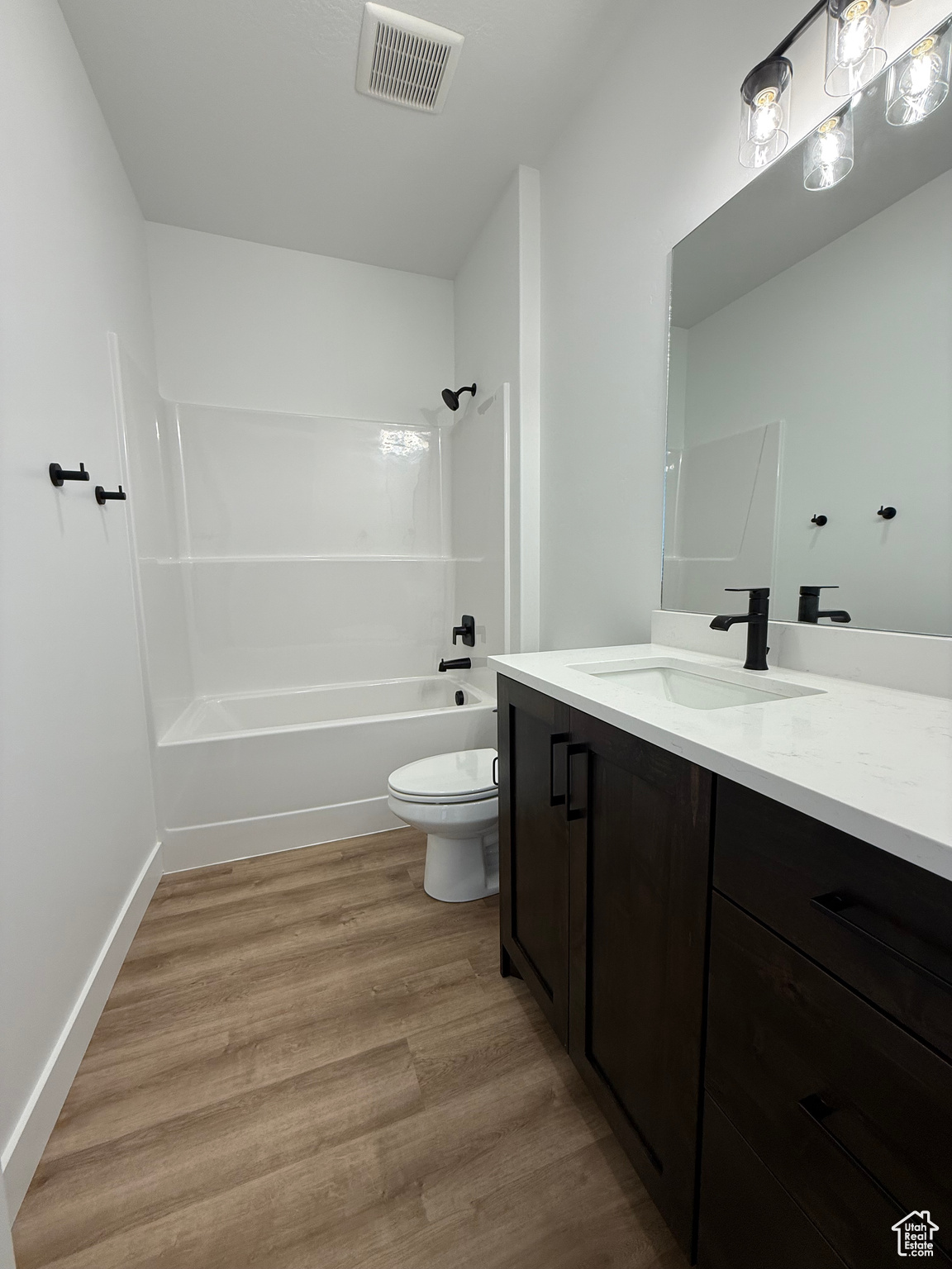 Upstairs Bathroom